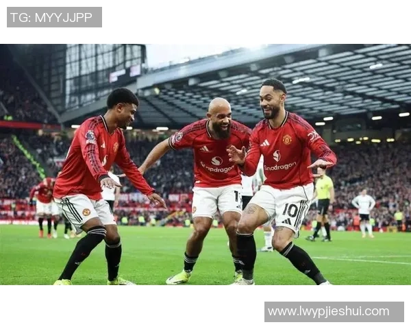 曼晚：曼联决议让莱昂先在青训队伍效能，以习惯英格兰足球